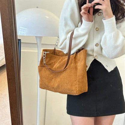 Large capacity bag for women 2024 autumn and winter new fashion retro trendy style internet celebrity handbag shoulder bag commuter tote bag 