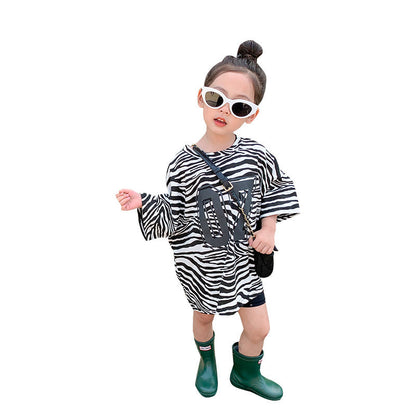 Korean children's clothing 2024 summer children's short-sleeved bottoming shirt boys and girls zebra print loose T-shirt tops trend