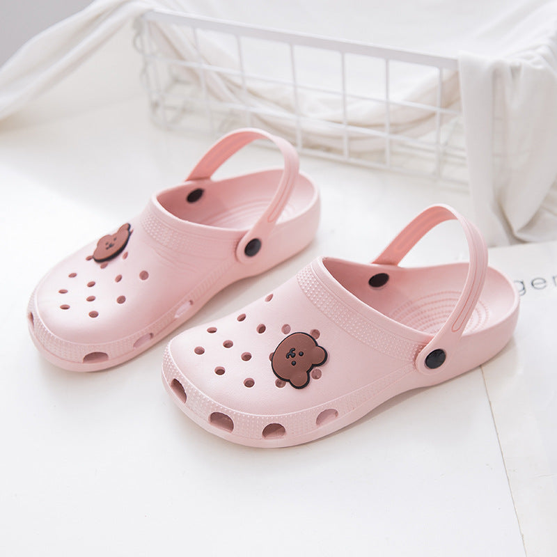 New Croc Shoes for Women Summer Fashion Girls Cute Outerwear Beach Sandals Baotou Shoes Non-Slip Slippers for Women 