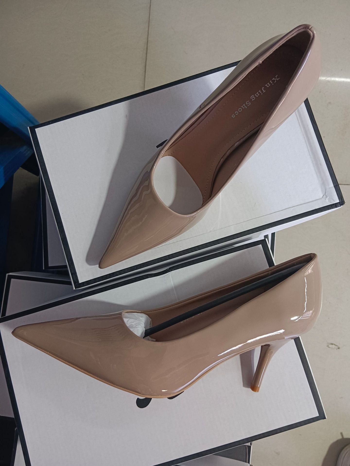 887-9 stiletto women's shoes Internet celebrity temperament simple small size high heels commuting professional solid color pointed toe shoes 