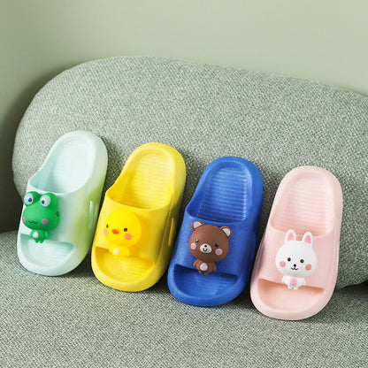 2022 summer new style children's slippers, children's shoes, three-dimensional cartoon slippers, soft bottom, small and medium-sized children's anti-slip sandals and slippers for men 