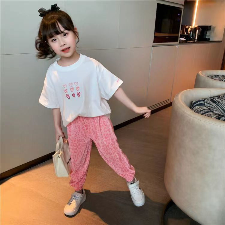 Cotton girls suit 2023 new internet celebrity girl short-sleeved T-shirt anti-mosquito pants two-piece children's sports suit 