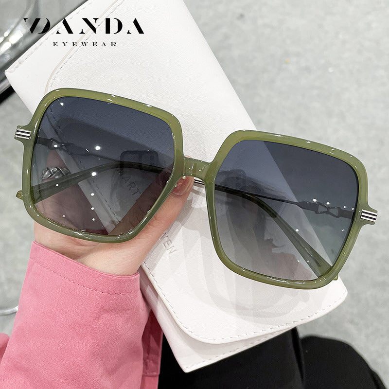 2024 New Sunscreen Sunglasses Women's Polarized Sunglasses TJ701 Ultra Light TR90 Frame Two-Color Bow Plain Mirrors 